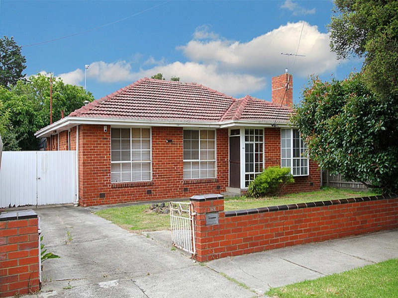102 Winter Crescent, Reservoir VIC 3073