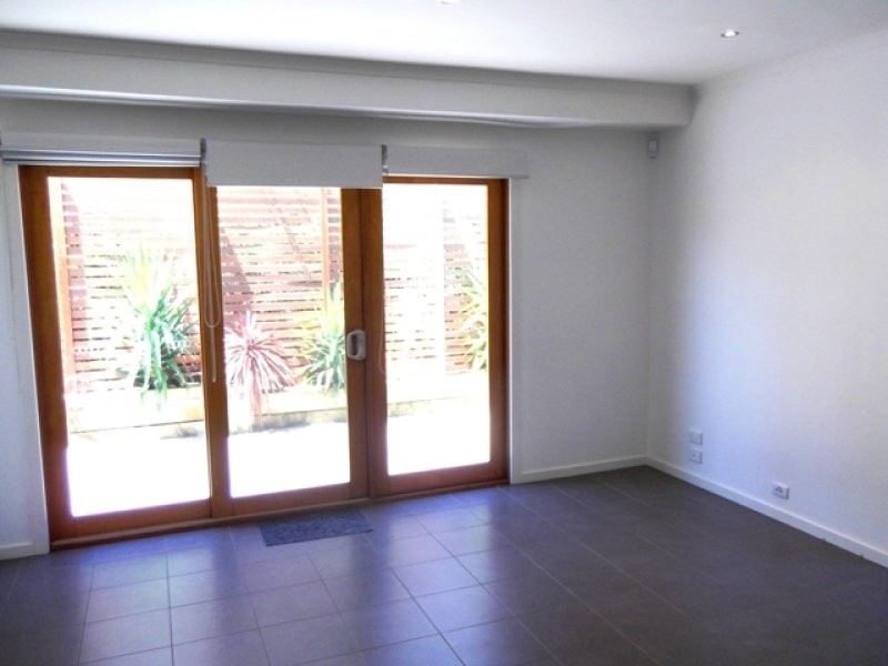 10 Ruby Lane, Greensborough VIC 3088