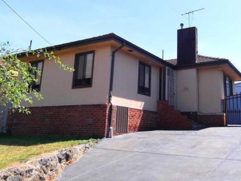 110 Summerhill Road, Reservoir VIC 3073