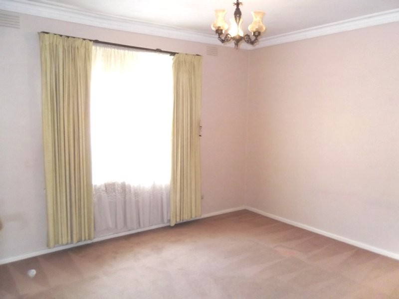 6 Luke Street, Reservoir VIC 3073