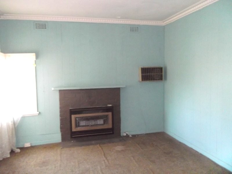 1033 High Street, Reservoir VIC 3073