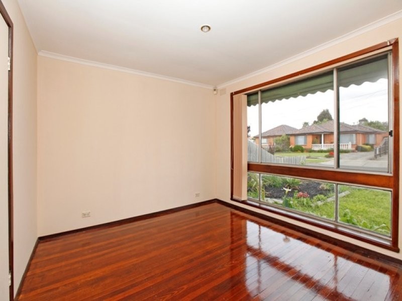 2 Wembley Court, Thomastown VIC 3074