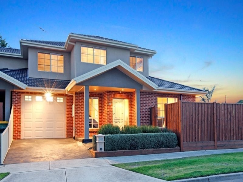 1F Black Street, Reservoir VIC 3073