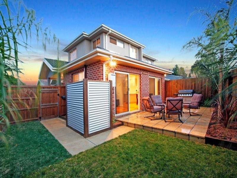 1F Black Street, Reservoir VIC 3073