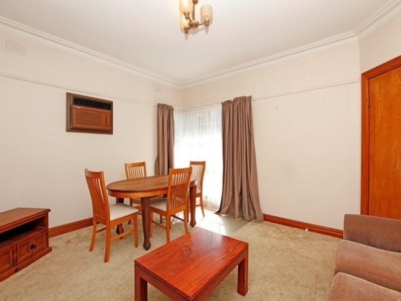 9 Corben Street, Reservoir VIC 3073