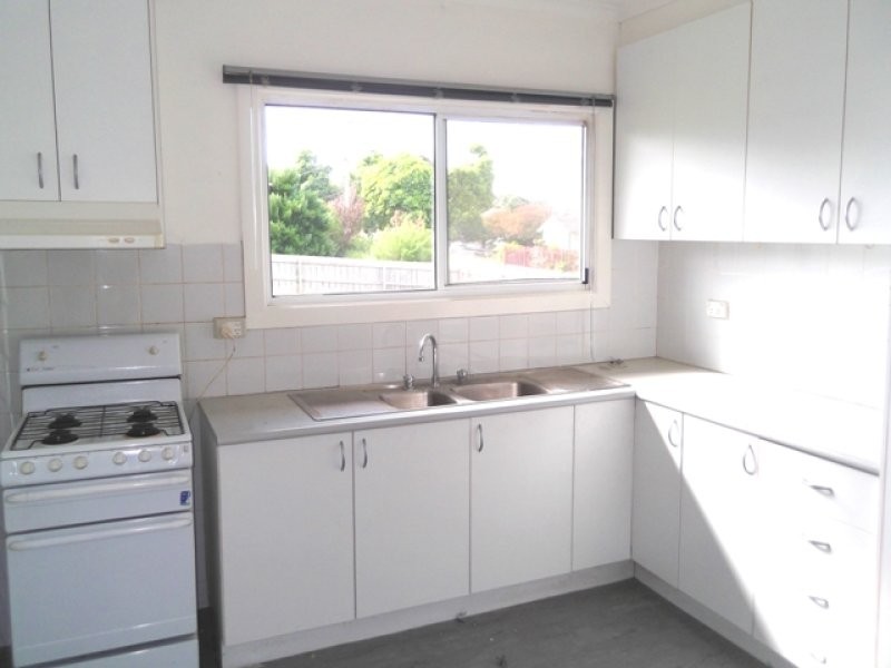 48 Crevelli Street, Reservoir VIC 3073