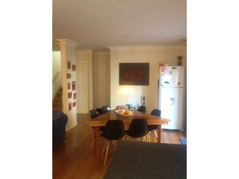 2/133 Crookston Road, Reservoir VIC 3073
