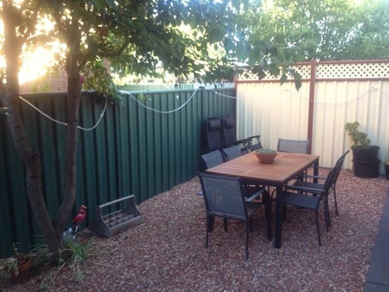 2/133 Crookston Road, Reservoir VIC 3073