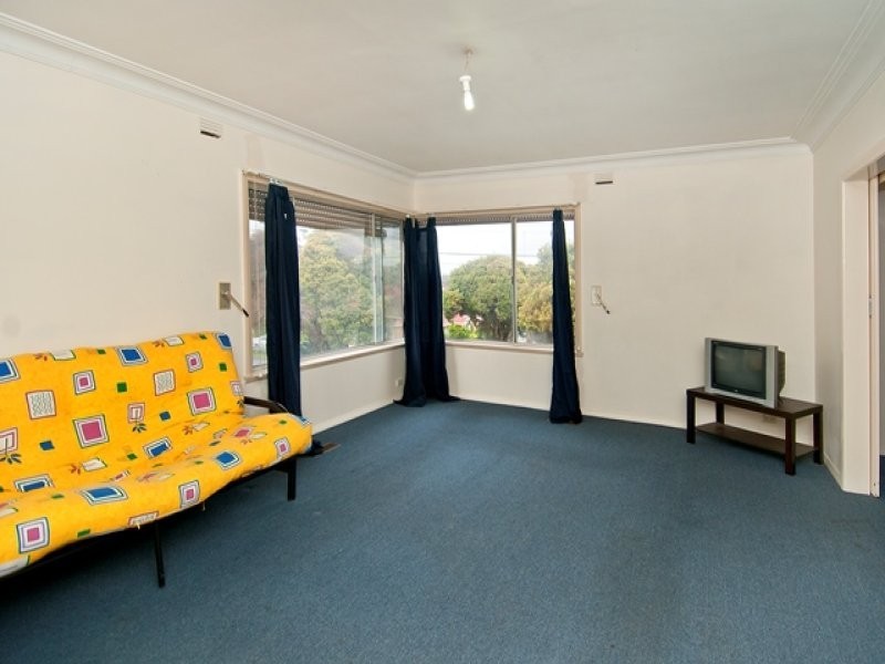 44 Purinuan Road, Reservoir VIC 3073