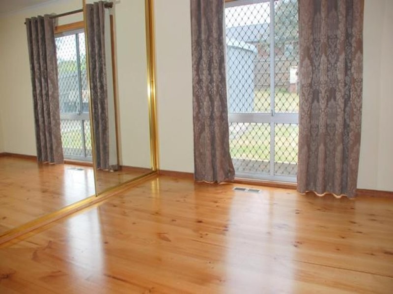 63 Yarra Avenue, Reservoir VIC 3073