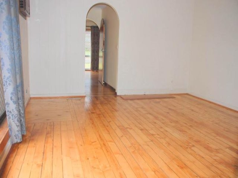 63 Yarra Avenue, Reservoir VIC 3073