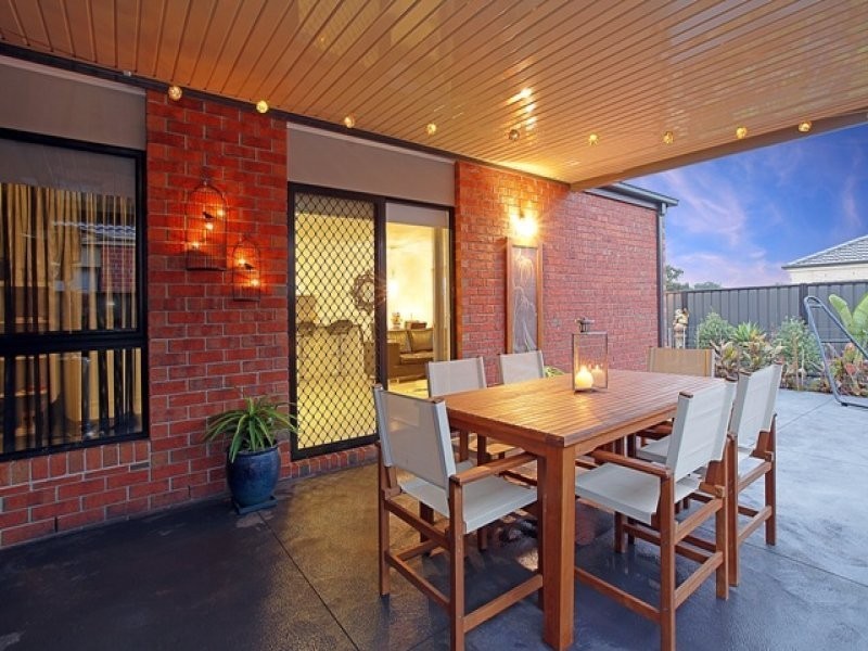 28 Borrack Crescent, Mernda VIC 3754