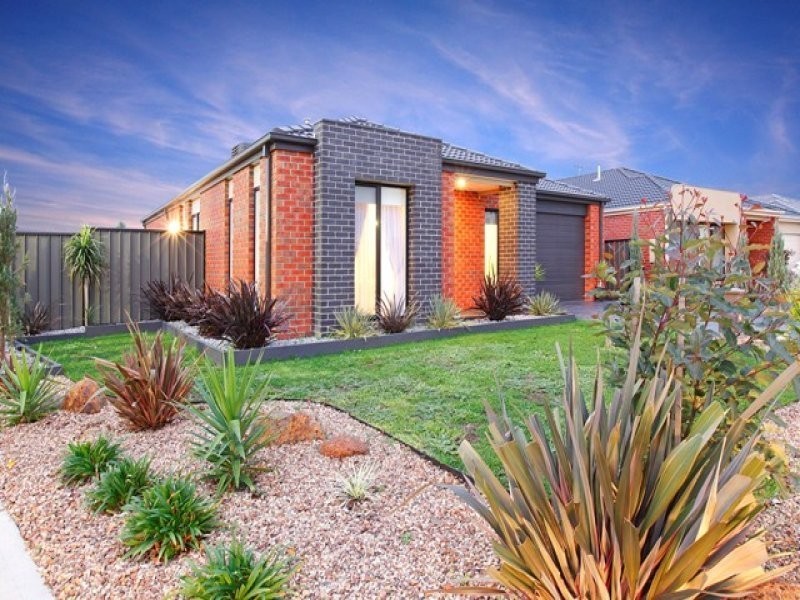 28 Borrack Crescent, Mernda VIC 3754