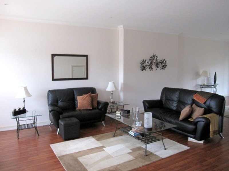 173 Boldrewood Parade, Reservoir VIC 3073