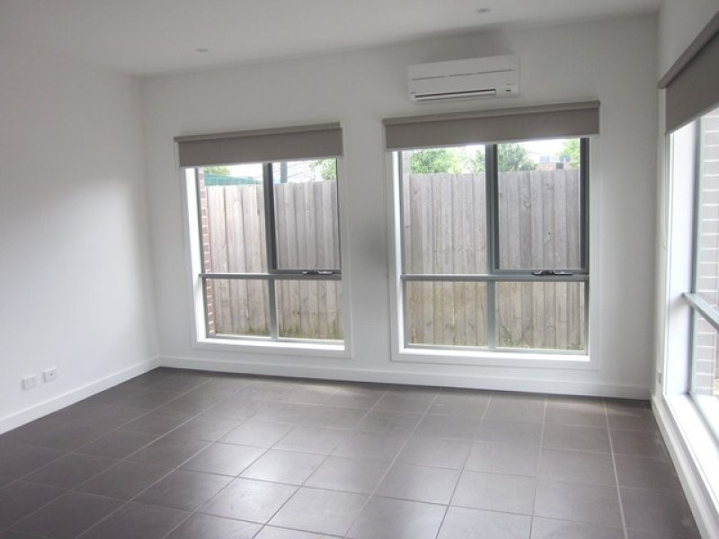 4/60 Leonard Avenue, Glenroy VIC 3046