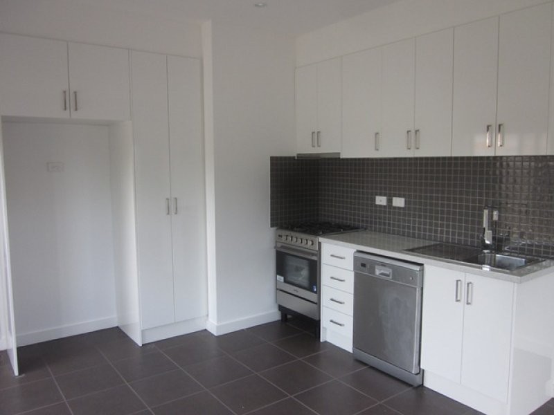 4/60 Leonard Avenue, Glenroy VIC 3046