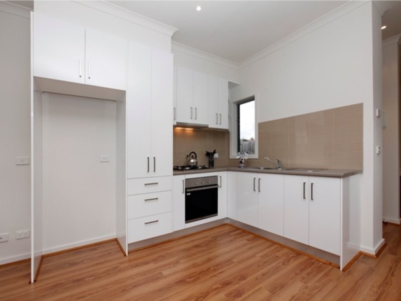 4/51 Lane Crescent, Reservoir VIC 3073