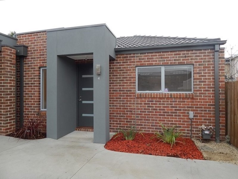 4/134 McMahon Road, Reservoir VIC 3073