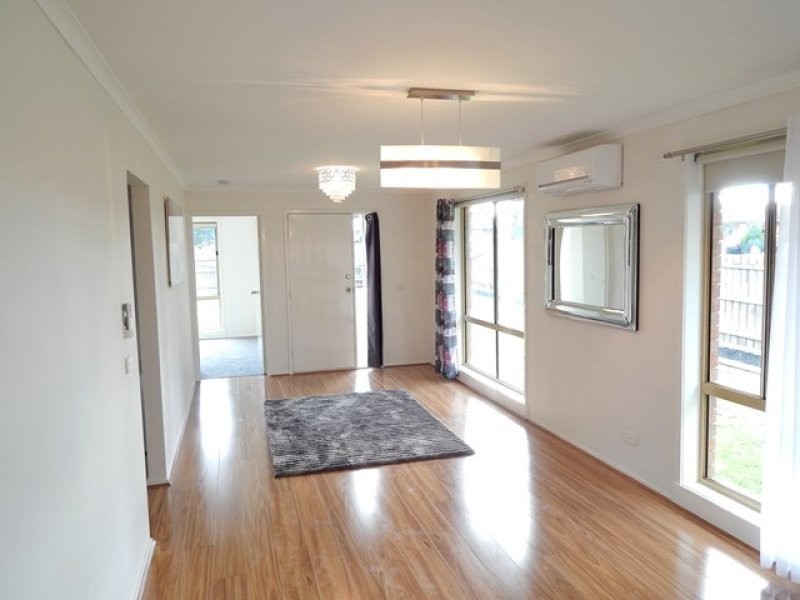 153 Dunne Street, Kingsbury VIC 3083