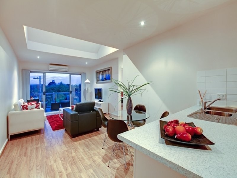 12/755 Plenty Road, Reservoir VIC 3073