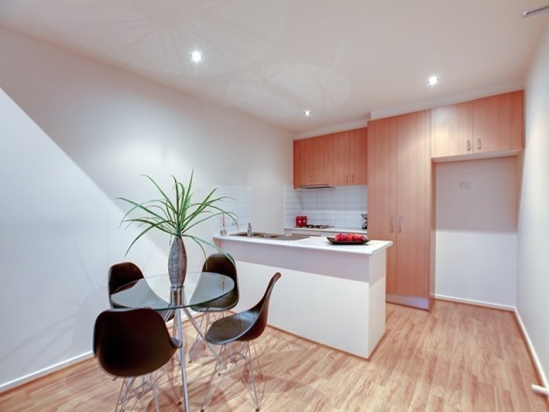 12/755 Plenty Road, Reservoir VIC 3073