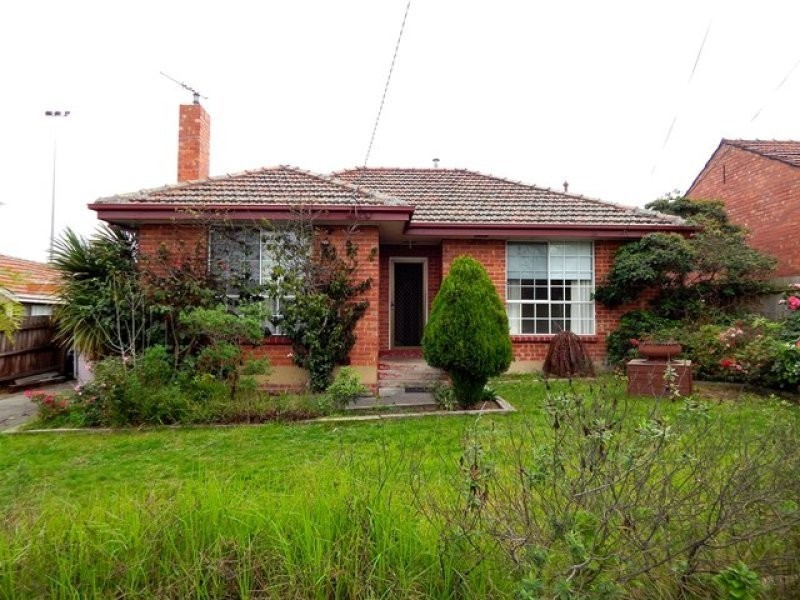 39 Taylor Avenue, Reservoir VIC 3073