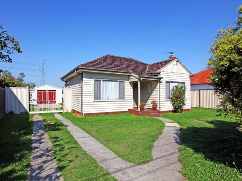 23 Mahoneys Road, Reservoir VIC 3073