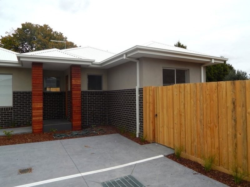 3/15 Cuthbert Road, Reservoir VIC 3073