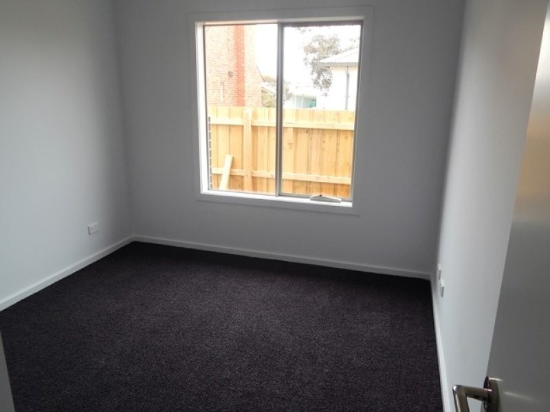 3/15 Cuthbert Road, Reservoir VIC 3073