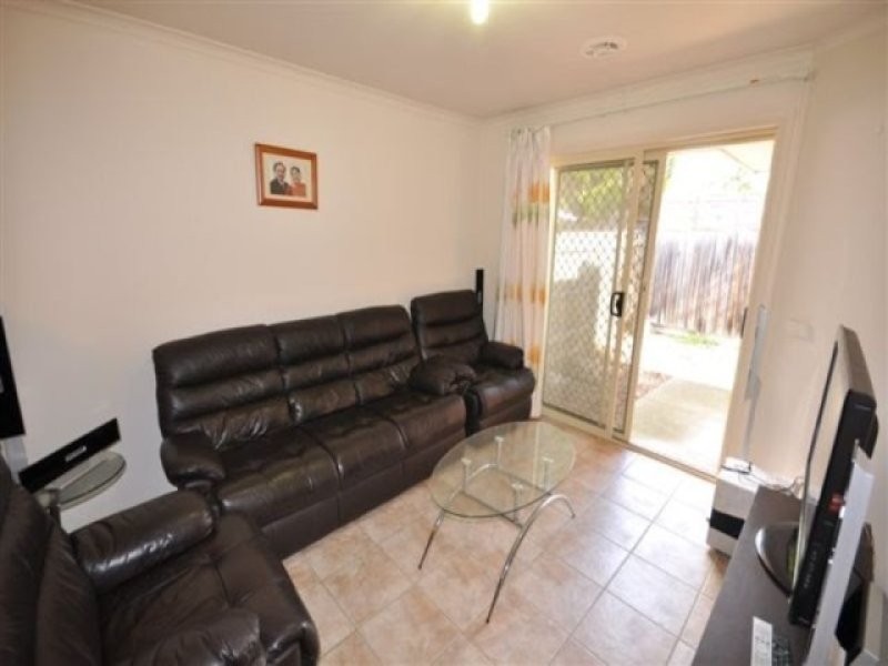 69 Elinda Place, Reservoir VIC 3073