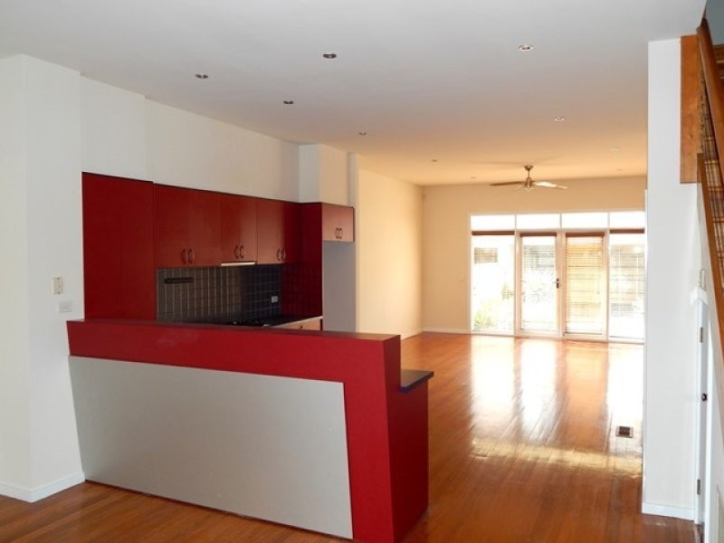 30 Warrs Avenue, Preston VIC 3072