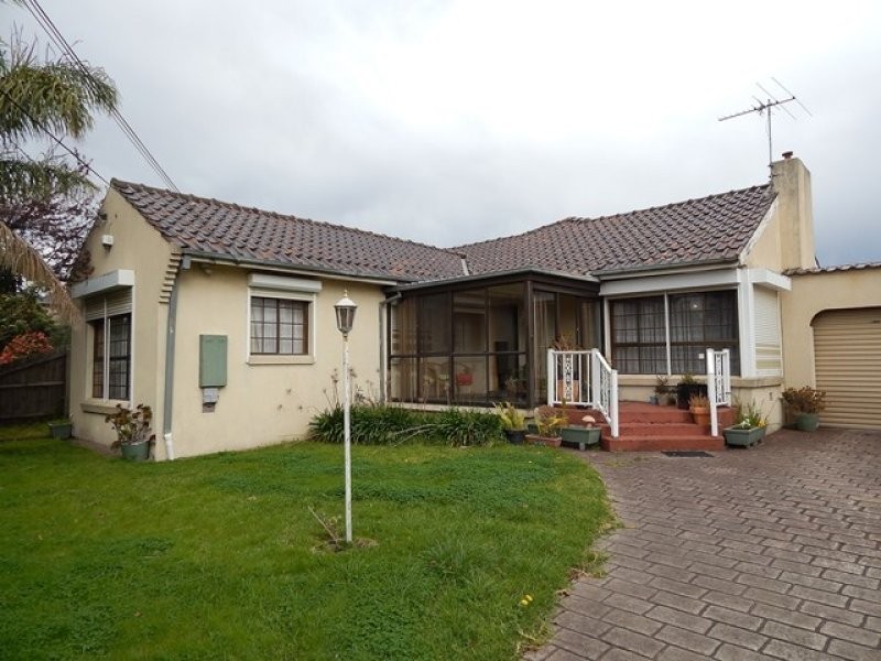 105 Barton Street, Reservoir VIC 3073