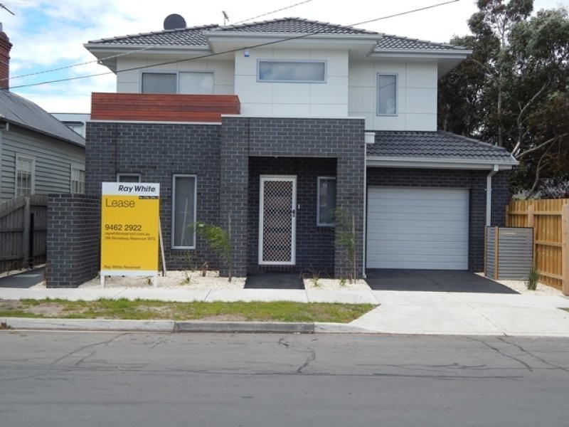 4/4 Arthur Street, Preston VIC 3072