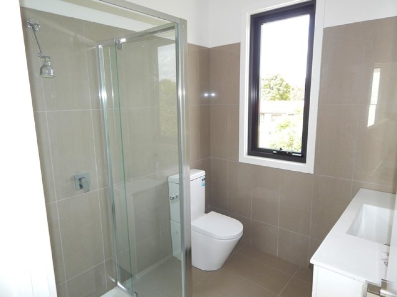 6/1 Erskine Avenue, Reservoir VIC 3073