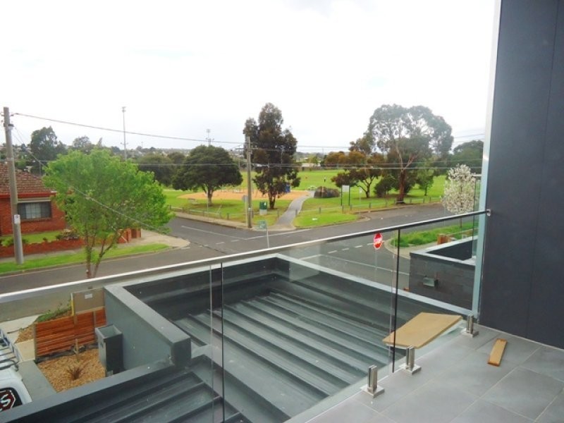 23 Malpas Street, Preston VIC 3072