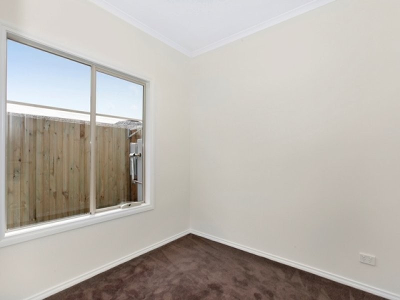 3/3 Edna Street, Thomastown VIC 3074