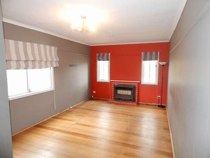 28 Newton Street, Reservoir VIC 3073