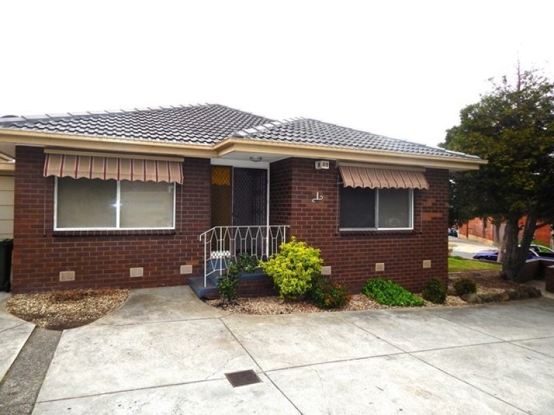 1/1 Frier Avenue, Reservoir VIC 3073