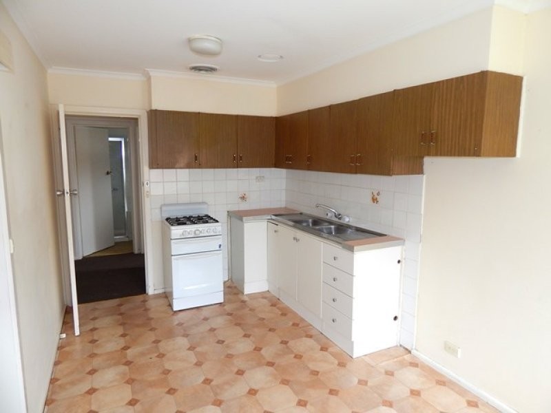 1/1 Frier Avenue, Reservoir VIC 3073