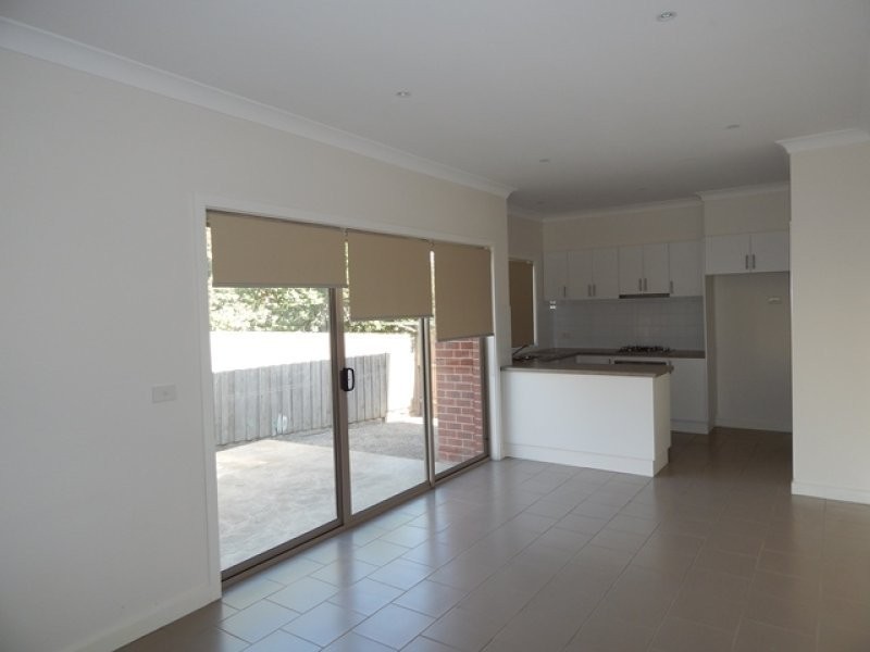 10/15-17 Chaleyer Street, Reservoir VIC 3073