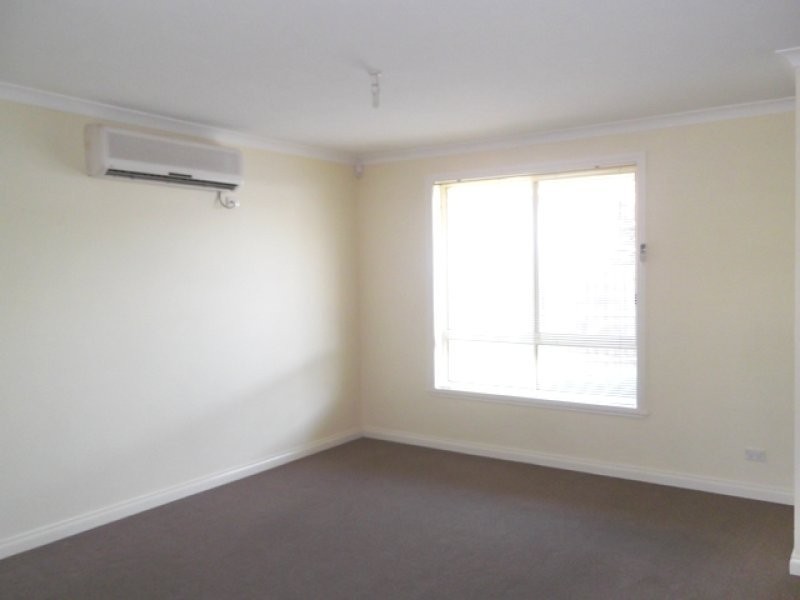 2/104 Miranda Road, Reservoir VIC 3073