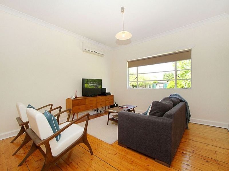 1/32 Crookston Road, Reservoir VIC 3073