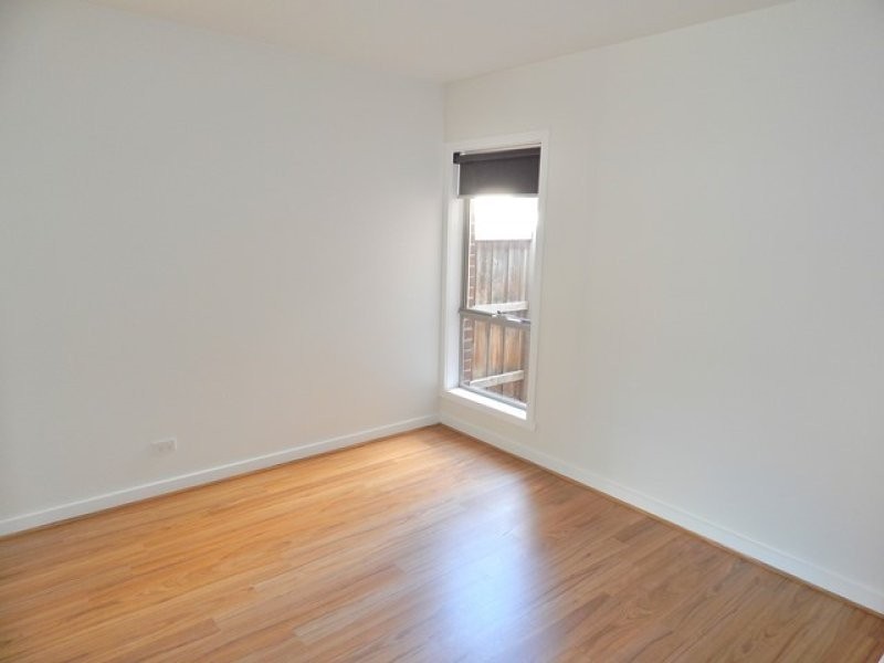 4/37 Ashton Street, Reservoir VIC 3073