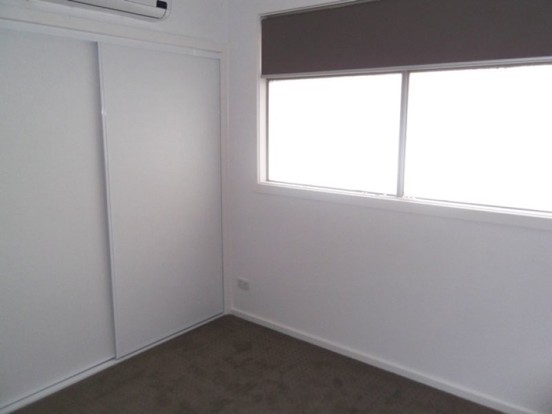 2/353 Gaffney Street, Pascoe Vale VIC 3044