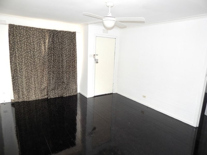 3/15 Loddon Avenue, Reservoir VIC 3073