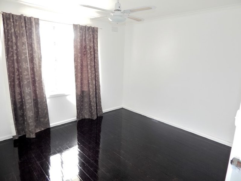 3/15 Loddon Avenue, Reservoir VIC 3073