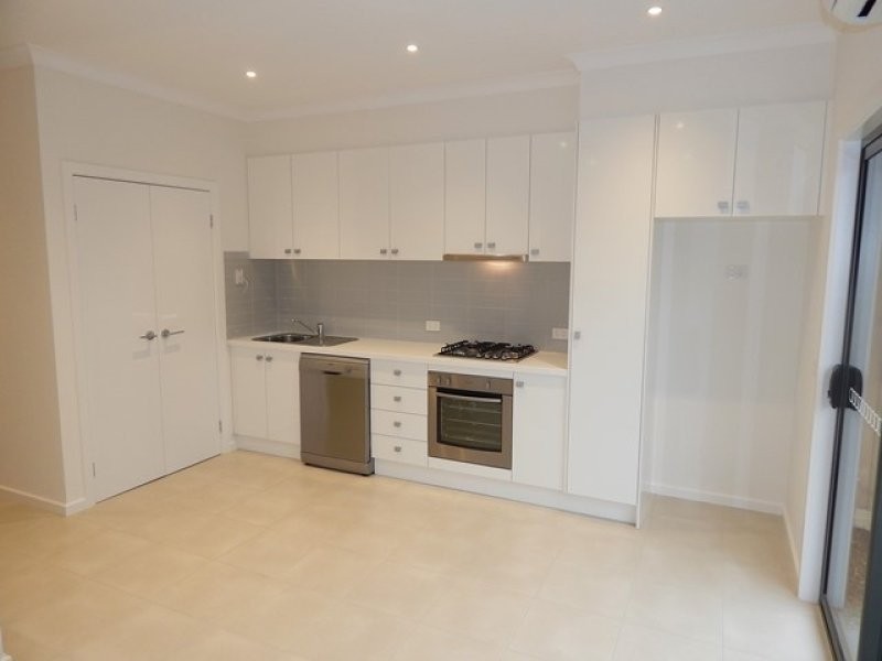 4/1 Clark Street, Reservoir VIC 3073