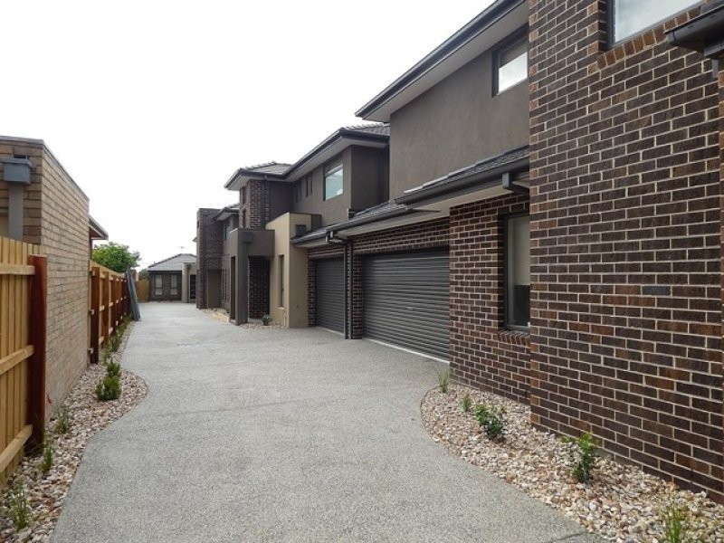 2/3 Bartlett Street, Preston VIC 3072