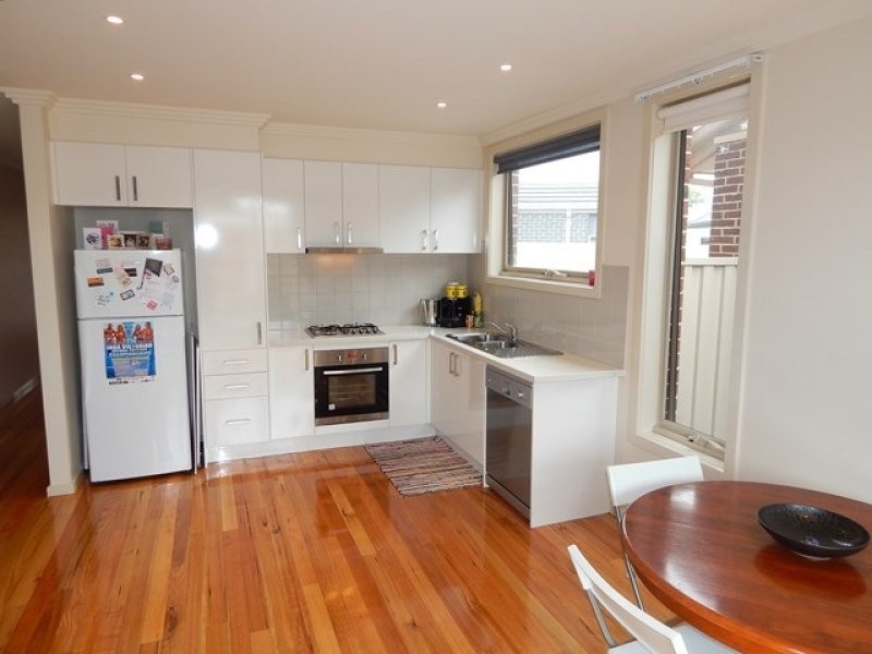 12/13 Elsey Road, Reservoir VIC 3073
