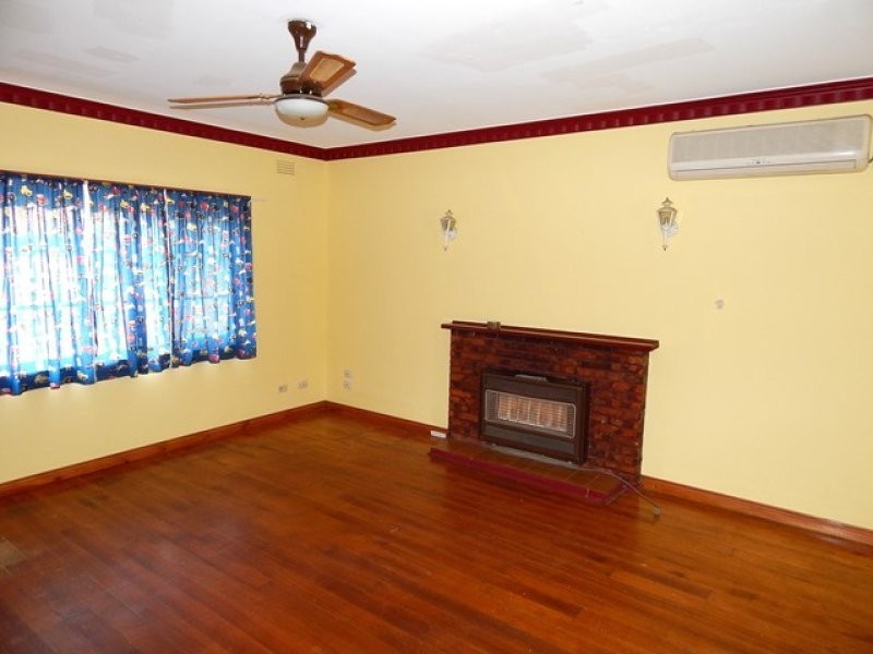 84 Arundel Avenue, Reservoir VIC 3073